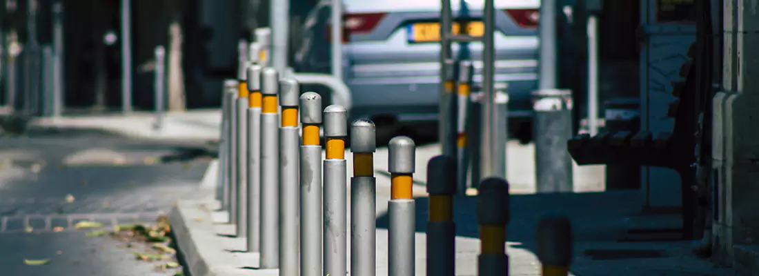 Safe and Convenient Retractable Barrier Column Systems for Properties in Deerfield Beach, FL